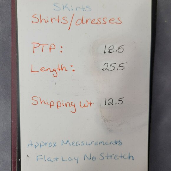 Zesica‎ Womens Red Pleated Front Short Sleeve Top Size L Contrast Trim Casual - Picture 5 of 9